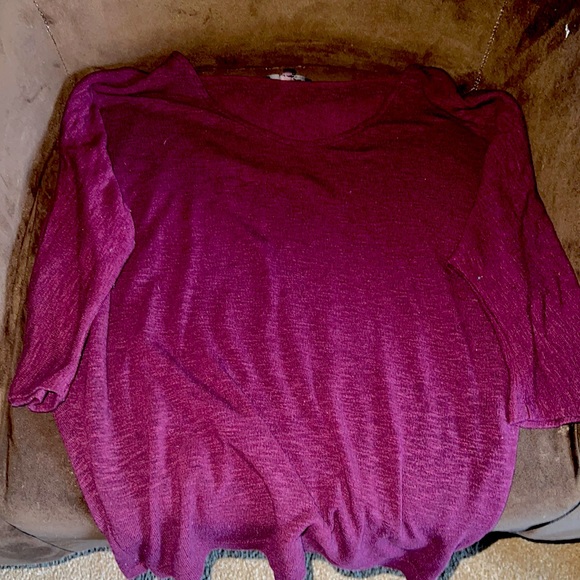 Red sweater - Picture 1 of 1